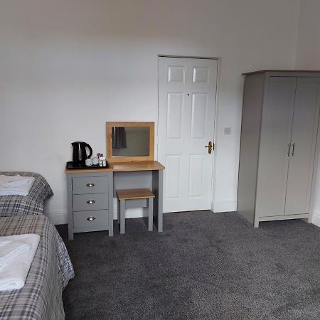Ambrose Hotel Barrow-in-Furness Extérieur photo