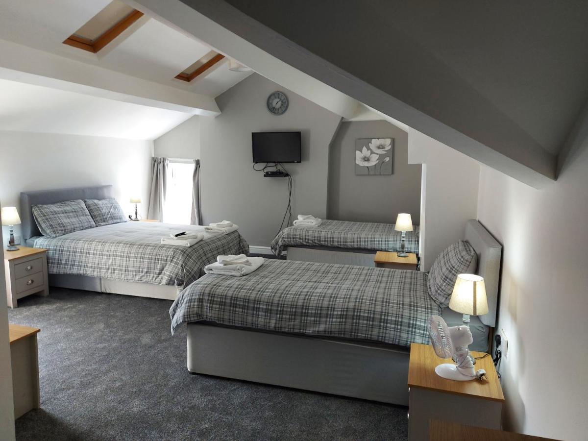 Ambrose Hotel Barrow-in-Furness Extérieur photo