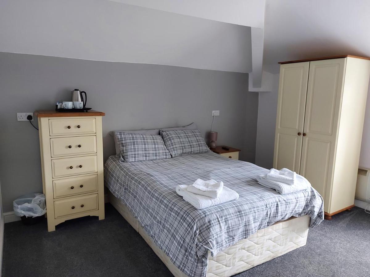 Ambrose Hotel Barrow-in-Furness Extérieur photo